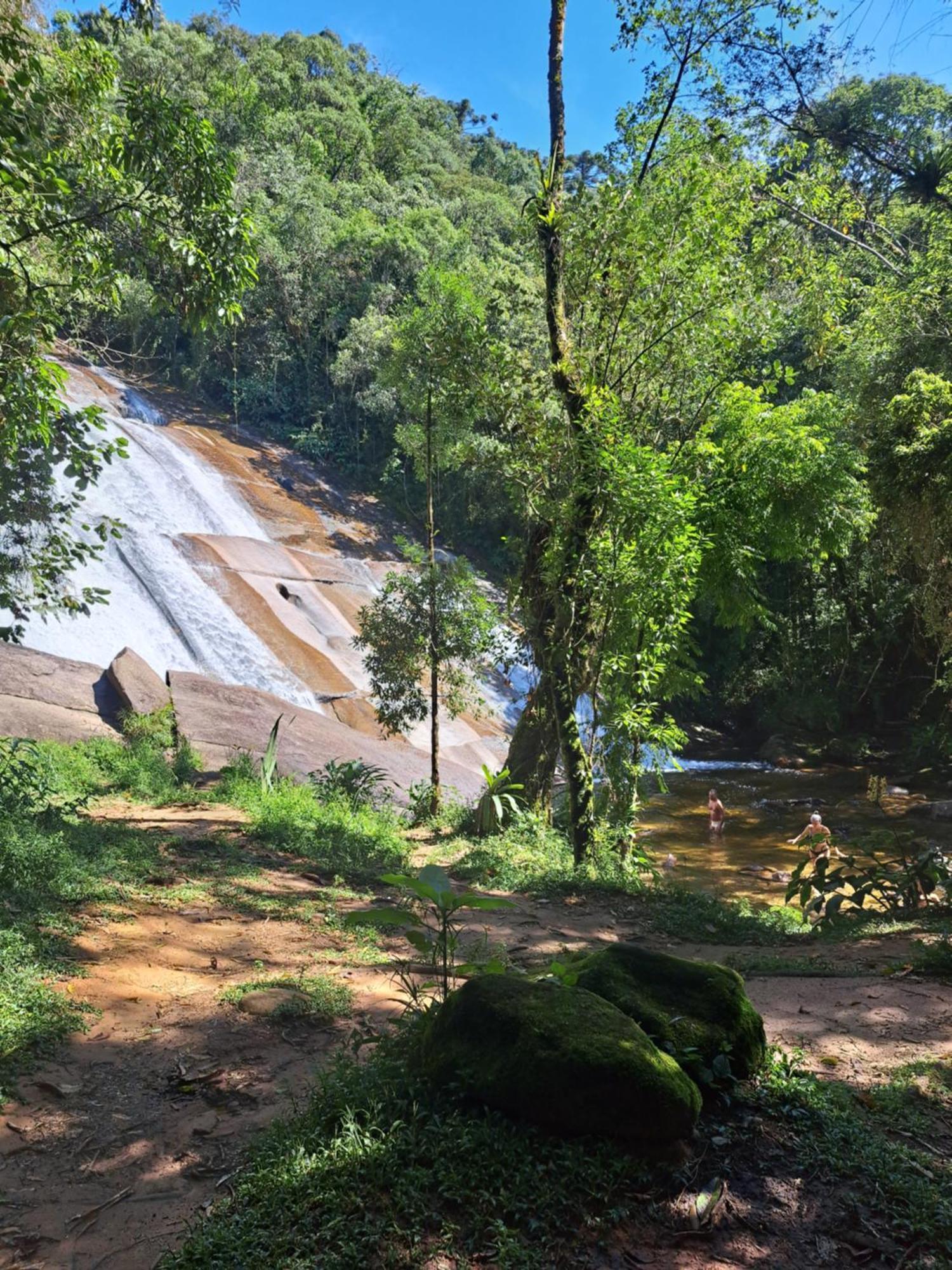 Pousada Vale Da Cachoeira Visconde De Maua Exterior foto